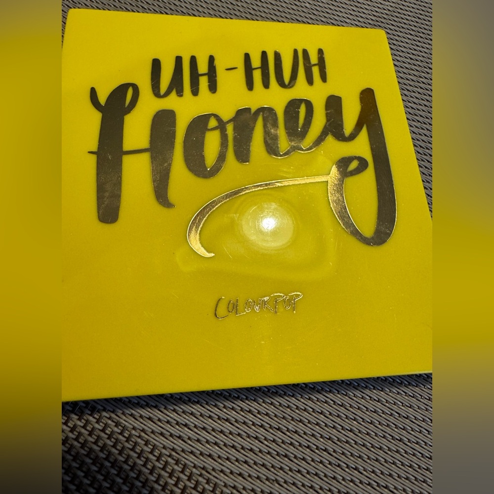 ColourPop uh huh Honey pressed powder Palette with Vibrant Yellows
